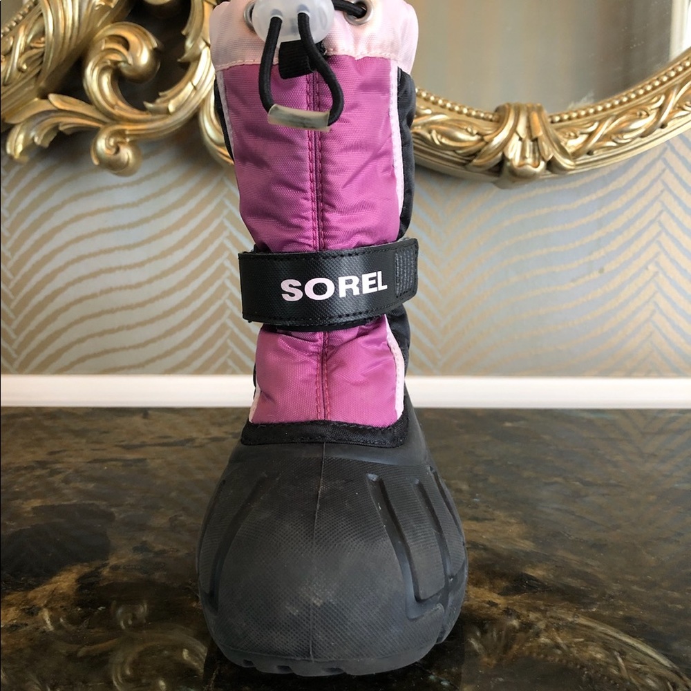 Girls Sorel winter boots
